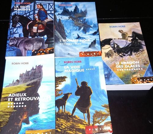 Lot Robin Hobb. Collection Lassassin Royal. 5 Tomes