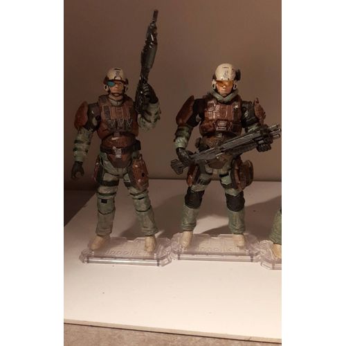 2 Figurines Halo Wars 1/18e Avec Armes Et Accessoires...Bon Etat