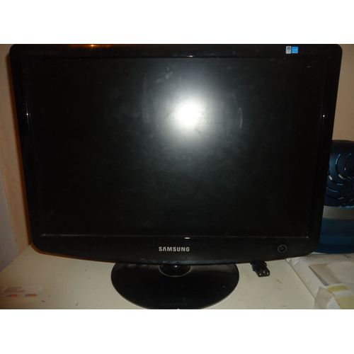 Samsung Syncmaster 2032BW - 20" - Moniteur écran LCD
