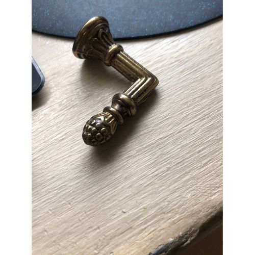 2 petits porte-embrasse doré