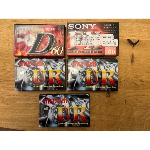 5 K7 Audio Original Scellé, 2 K7 Vhs Original Scellé.