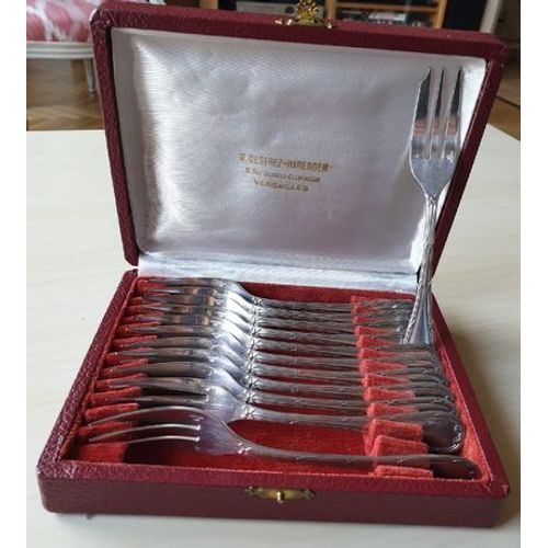 Christofle : 12 Fourchettes À Gâteau Dans Leur Coffret