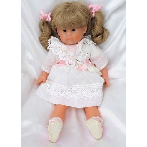 Poupée Vintage Catherine Refabert Robe Blanc Noeuds Rose Corolle 1981