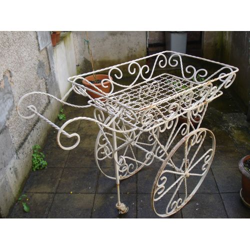 Ancienne Grande Jardiniere En Fer Forgé En Forme De Charette 122cmx61cmx89cm