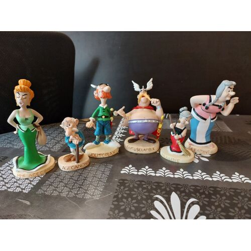 Figurines Issues De La Collection La Gaulle Et L'Empire Romain Avec Astérix Editions Atlas Plastoy Début 2000