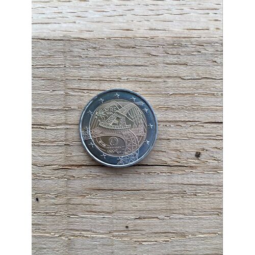 Pièce De 2€ . Elle Viens Dès Jo Et Est Vrai Magnifique .