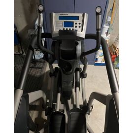 Vélo Elliptique Nautilus Série Pro