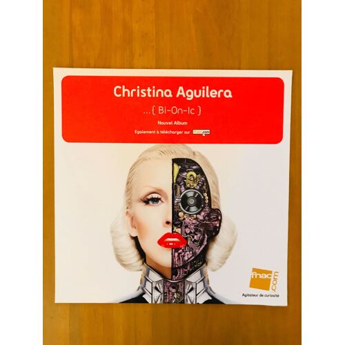 Plv Carrée Papier Christina Aguilera