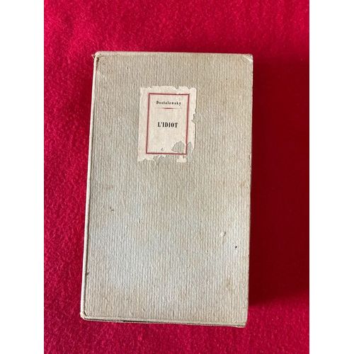 Livre Ancien Dans Son Étui De 1946 L'idiot Littérature Russe