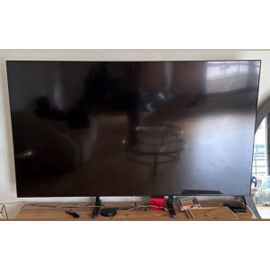 Samsung Smart TV QE82Q70R - 82"