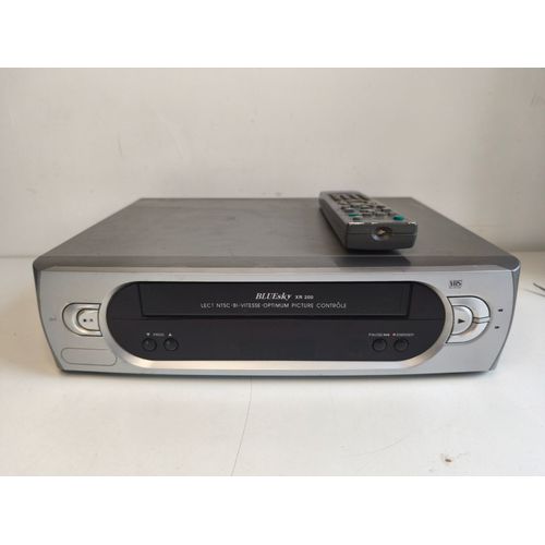 Magnétoscope VHS Bluesky XR200