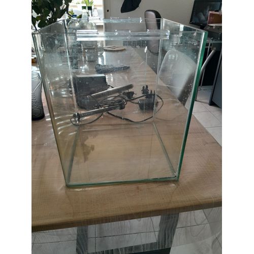 Aquarium Cube
