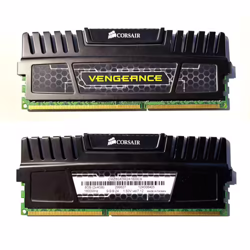 Barrette mémoire CORSAIR Vengeance - DDR3 - module - 8 Go - DIMM 240 broches - 1600 MHz / PC3-12800 - 1.5 V - mémoire sans tampon - non ECC