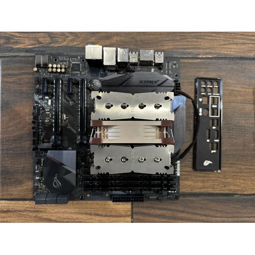 Kit Intel i7-8700K – ASUS ROG STRIX Z370-G – Ventirad Noctua