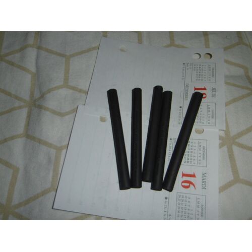 Batons Ronds Fusains Fins Sibériens Pitt Faber Castell Lot De 5