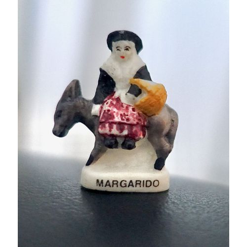 Feve Margarido (La Femme Sur L Âne) Ou Marguerite. Personnage De Crèche