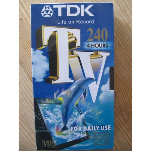 Cassette VHS vierge-240 minutes (4 heures) TDK E-240-TV