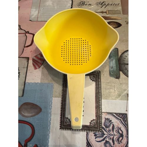 Passoire À Bec À Manche Tupperware Vintage 