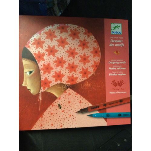 Djeco Atelier De Mode - Dessiner Des Motifs