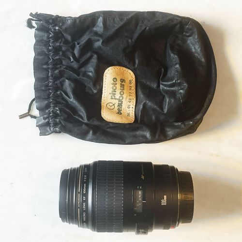Canon EF 100mm f/2.8 Macro USM - La Loupe des Petits Mondes