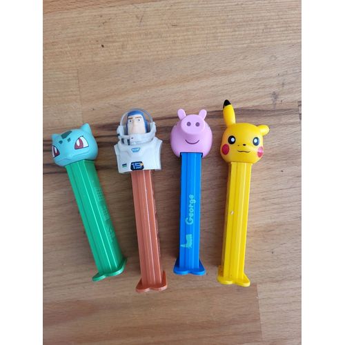 Lot 4 Distributeurs Pez