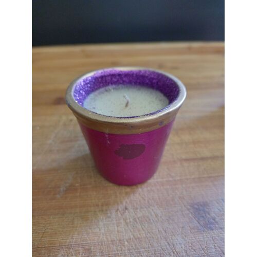 BOUGIE DANS UN PETIT POT
