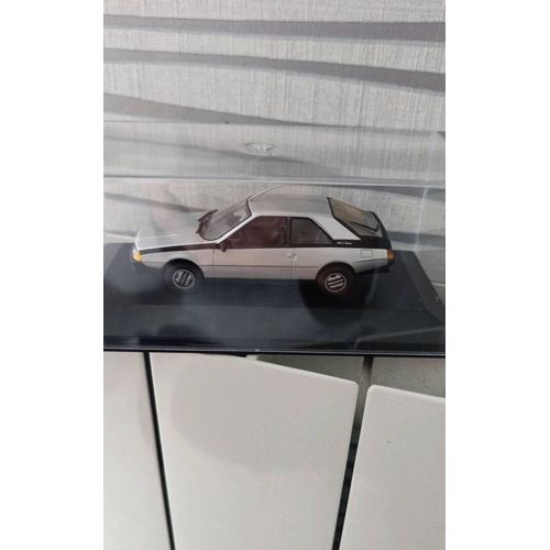 Voiture Miniature 1/43 Renault Fuego Gtx 1982