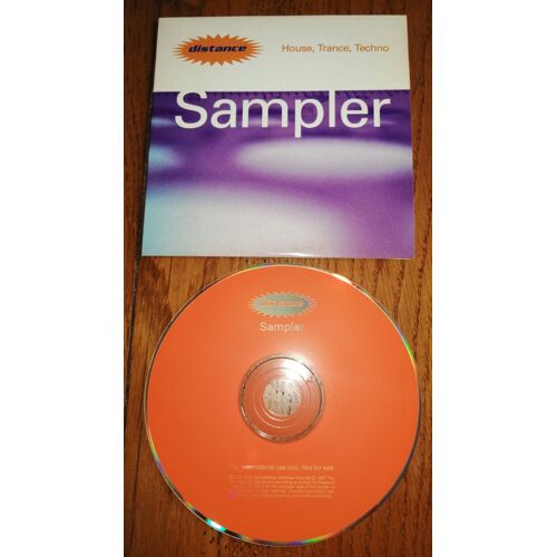 Cd Album Distance Sampler " House Trance Techno " 15 Titres De 1997 : Charm Farm Gemini K.Hand Freq Miranda Bernard Badie Concocorde Hallucinogen Transwave Dj Mel Total Eclipse ....,Made In Uk