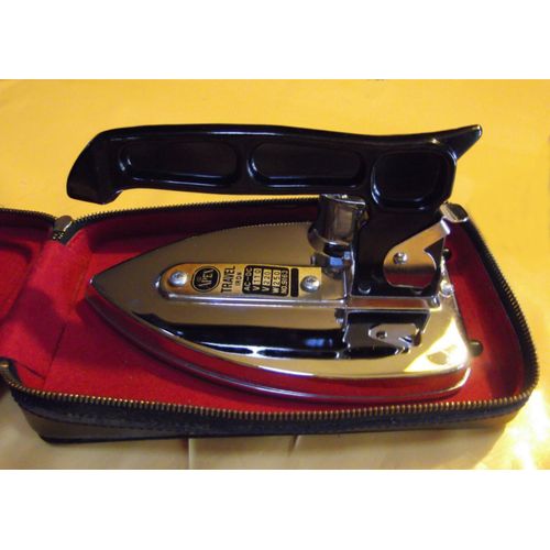 Fer a Repasser de Voyage Apex 9163