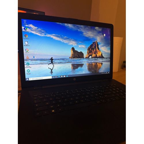 HP Laptop 17-bs0xx - 17" Intel Celeron N3060 - 1.6 Ghz - Ram 4 Go - DD 256 Go