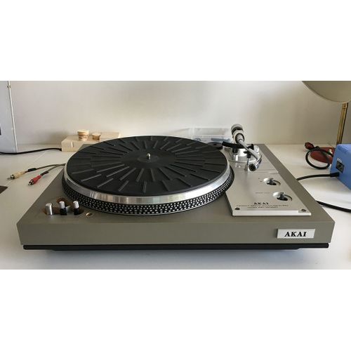 Platine Vinyle Akai AP-206C