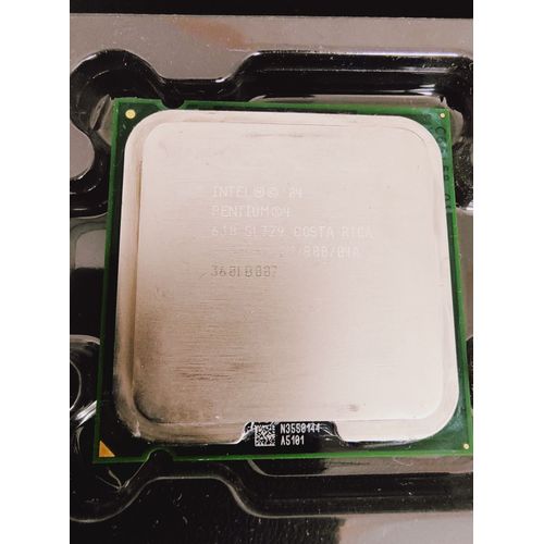 Processeur Intel Pentium 4 630 SL7Z9 COSTA RICA 3.00 GHz 2 Mo 04A LGA775