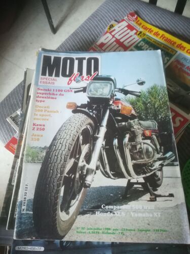 Moto Flash 32 De 1980 Suzuki Gsx1100,Jawa 350,Kawasaki Z250,Malaguti Fire-Bird,Ducati 500 Pantah,Honda Xl500,Yamaha Xt500,Chopper 125