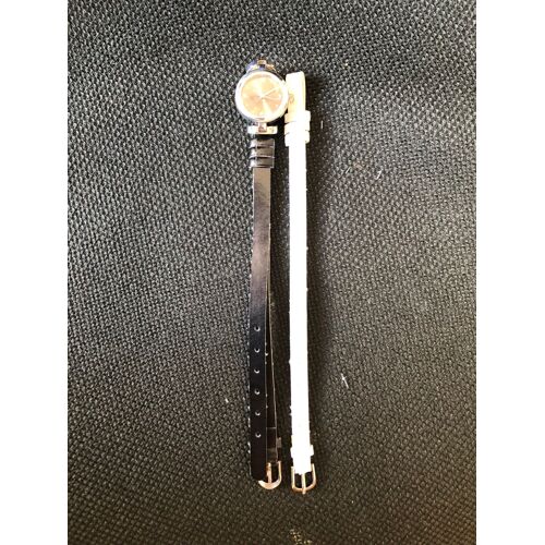 Montre Avec Deux Bracelets