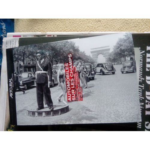 Automobiles Sur Les Champs