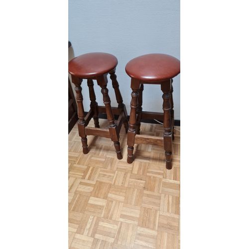 Vends 2 Magnifiques Tabourets De Bar