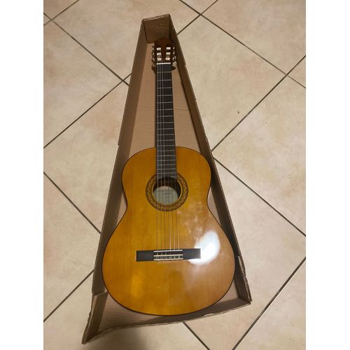 Guitar Yamaha C 40