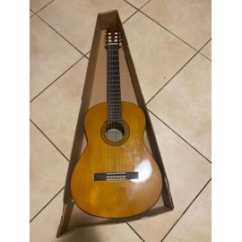 Guitar Yamaha C 40