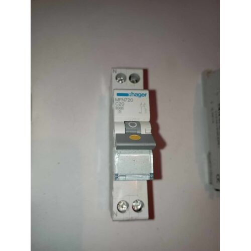 HAGER - Disjoncteur Ph+N 20A, pouvoir coupure 3kA, courbe C, 1 module - MFN720