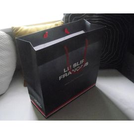 Sac cadeau ! Le Slip FRANCAIS en papier avec anses de portage Dimensions Hauteur 31cm largeur 30cm profondeur 12cm.
