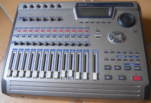 AKAI DSP 12i - enregistreur 12 pistes-HD+effets