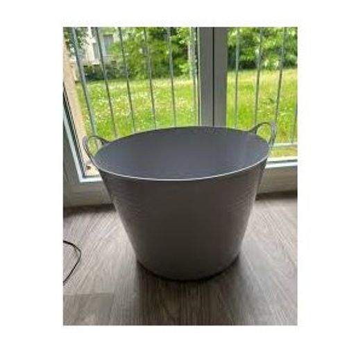 Corbeille Grande Auge Blanche Pannier A Linge Plastique Souple Caoutchouc Avec Poignees 42 Litres Mangeoire Gros Pot Bassine