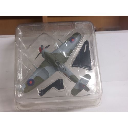 Hawker Typhoon Avion, Plane, En Métal Del Prado Échelle 1:95 Neuf