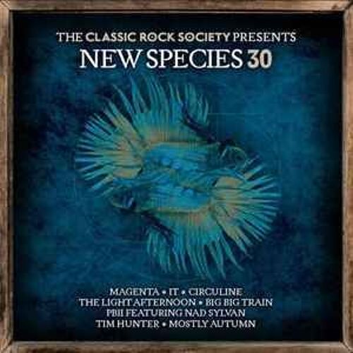 The Classic Rock Society - New Species N° 30 - Cd Rare 8 Titres Avec Magenta / It / Circuline / The Light Afternoon / Big Big Train / Pbii Featuring Nad Sylvan / Tim Hunter / Mostly Autumn