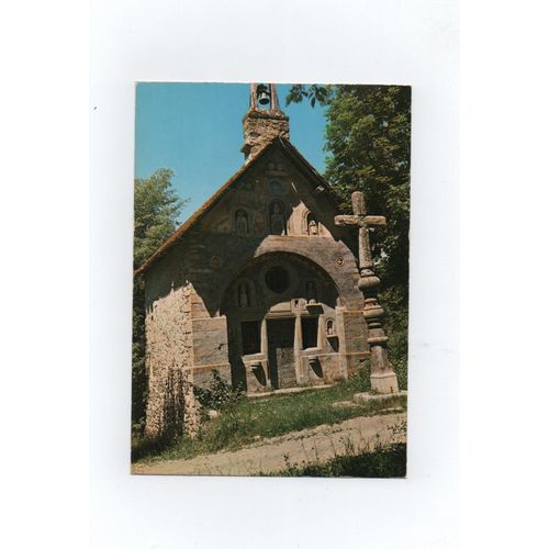 Vallée Du Champsaur . La Chapelle Des Pétettes Ou Chapelle Des Amoureux.