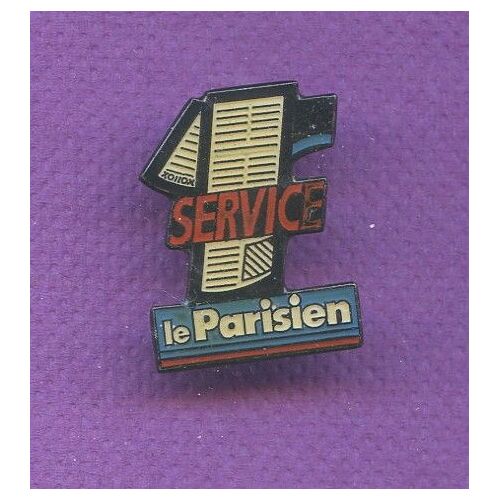 Rare Pins Journal Le Parisien France A803