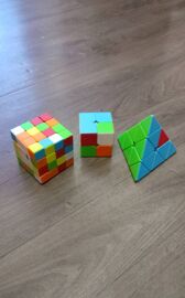 Rubik's Cube Family 2×2-Family 4×4-Pyramide 3×3