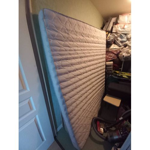 Matelas 180 x 140