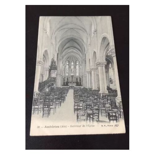 Carte Postale Amberieu - Interieur De L Eglise En L État Sur Les Photos