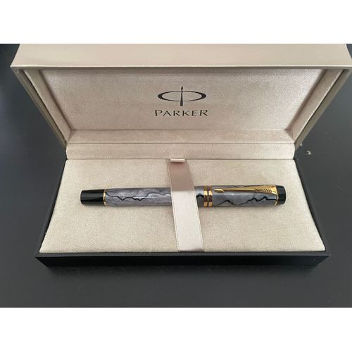 🖋? Stylo-Plume Parker Duofold Centennial – Rouge Marbré / Blanc Marbré